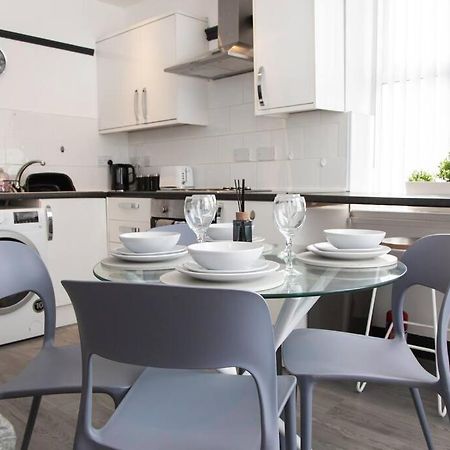 Bootle, Liverpool Modern 1Bed Ft Apartman Kültér fotó