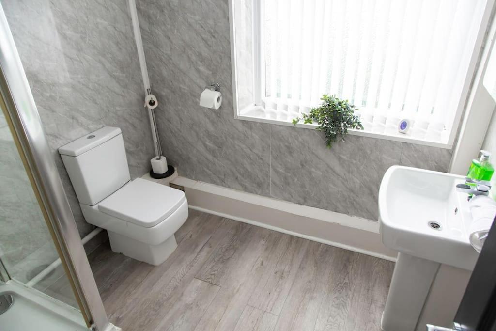 Bootle, Liverpool Modern 1Bed Ft Apartman Kültér fotó